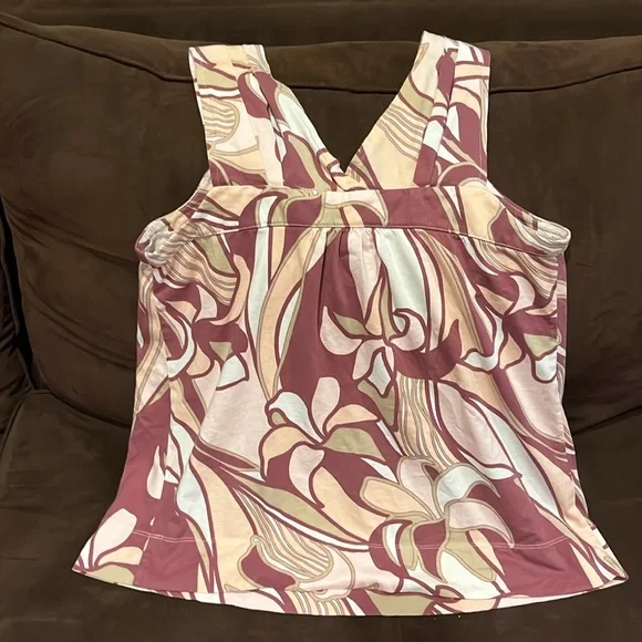 A.n.a maternity top - Picture 2 of 3